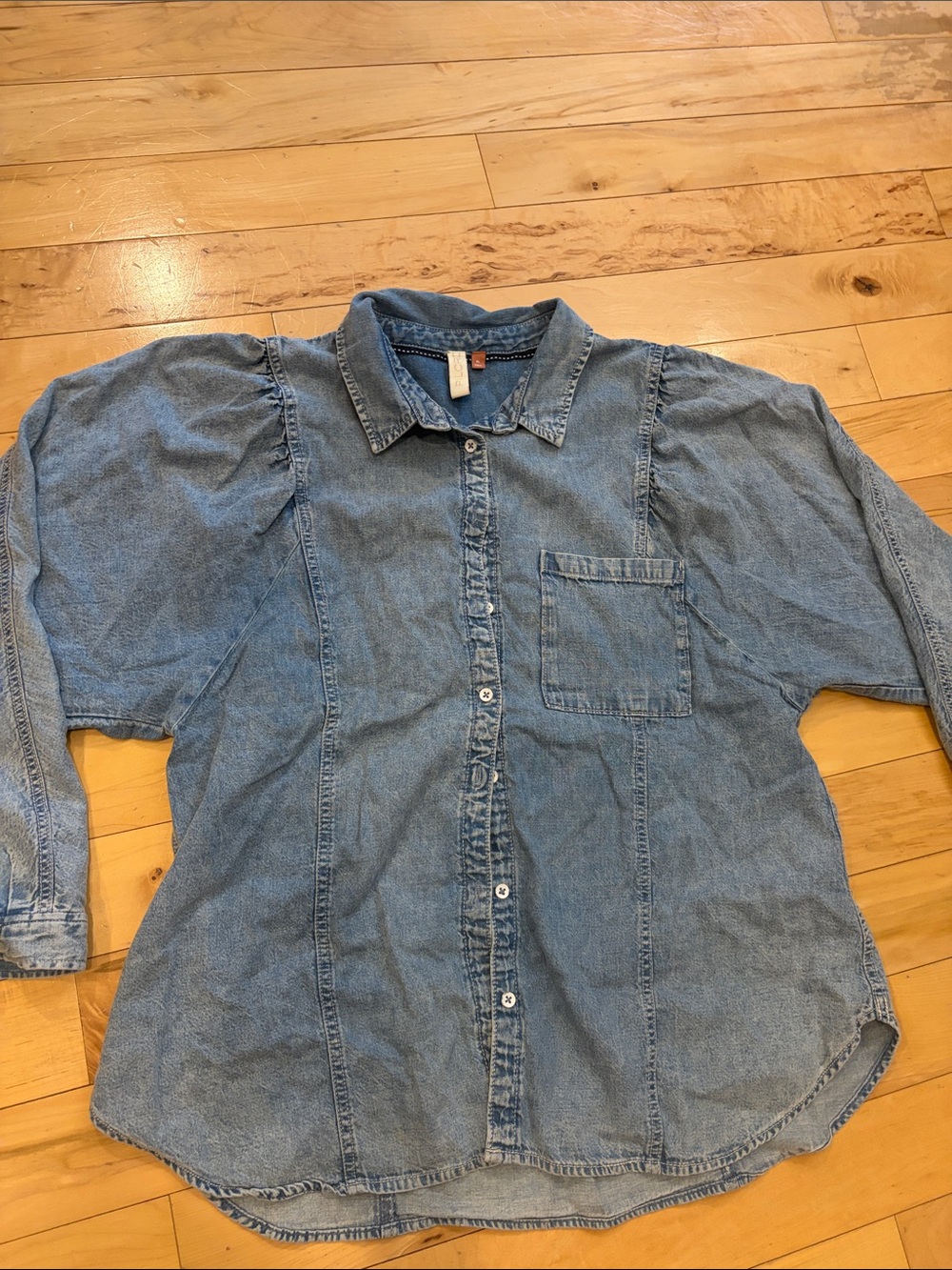 Pilcro Washed Denim Button-Down Shirt in Light Blue - Picture 3 of 6